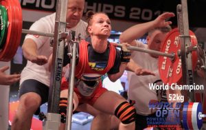 Salnikova-Natalia-championne-du-monde-2017-powerlifting-methode_bulgare-force-athletique-powerliftingmag