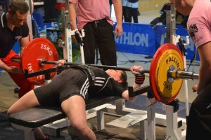 audrey-mingot-championnat-france-benchpress-record-de-france-2016